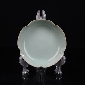 A RU-TYPE LOBED WASHER