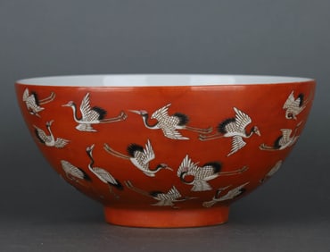 A RED-GROUND 'HUNDRED CRANES' BOWL