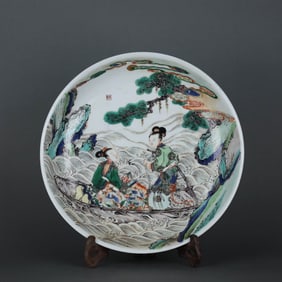 A WUCAI 'FIGURAL' DISH