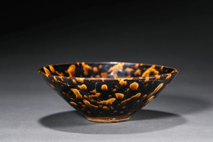 A JIZHOU TYPE CONICAL SHAPED BOWL