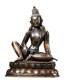 AN ALLOY COPPER INLAID WITH SILVER AVALOKITESHVARA BODHISATTVA IN TIBET GUGE DYNASTY STYLE