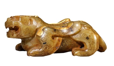 A JADE INLAID GOLD PIXIU