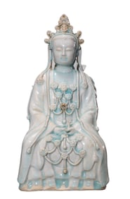 A HUTIAN KILN AVALOKITESHVARA