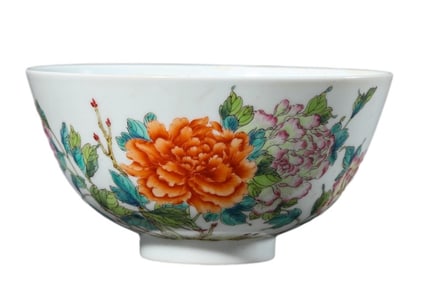 A FAMILLE ROSE 'FLORAL' BOWL