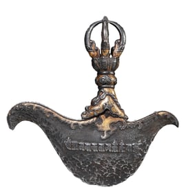 A TIBETAN IRON-CUT GOLD VAJRA CRESCENT BLADE RITUAL TOOL