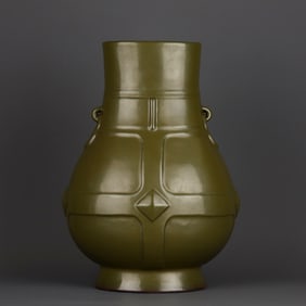 A TEA-DUST GLAZED VASE