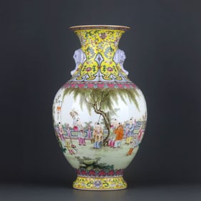 A FAMILLE ROSE 'CHILDREN CELEBRATING SPRING' VASE