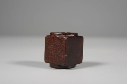 AN ARCHAIC JADE CONG