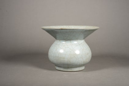 A GUAN-TYPE PALE-CELADON GLAZE BOWL