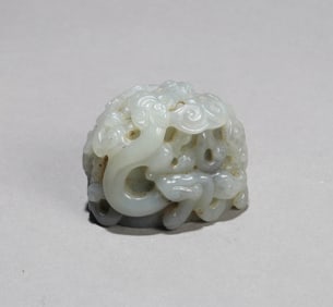 A JADE FURNACE TOP