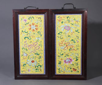 A PAIR OF YELLOW-GROUND YANGCAI 'FLORAL' PLAQUE