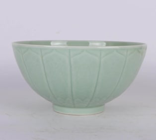 A CELADON-GLAZED MELON SHAPED BOWL