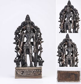 AN ALLOY BRONZE SILVER-INLAID PADMAPANI