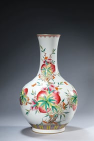 A FAMILLE ROSE 'BAT AND SHOU' GLOBULAR VASE