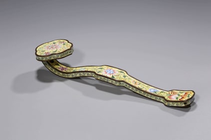 A PAINTED ENAMEL RUYI