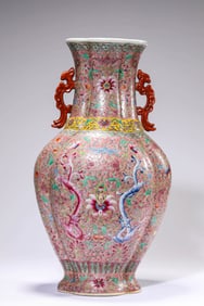 A FAMILLE-ROSE 'INTERLOCKING FLORAL' VASE
