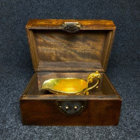 A CHI-DRAGON TRIPOD WINE CUP