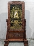 A DING GUANPENG 'SHAKYAMUNI BUDDHA' HONGMU DRAGON-CARVED FRAME WITH BLACK-GROUND CLOISONNÉ