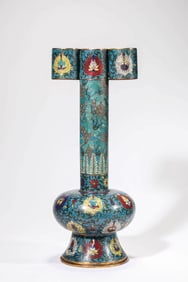 A CLOISONNé ENAMEL 'INTERLOCKING LOTUS' VASE