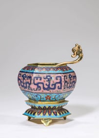 A CLOISONNé ENAMEL 'RUYI' WATER POT
