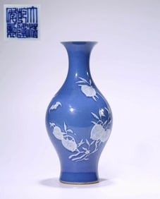 A BLUE-GLAZED 'BAT AND SHOU' VASE