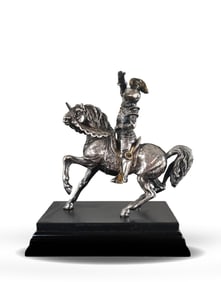 A SILVER KNIGHT ORNAMENT