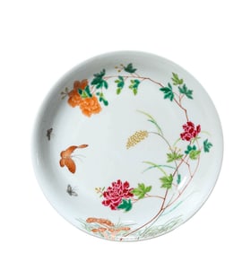 A FAMILLE ROSE 'BUTTERFLIES AND FLOWERS' DISH