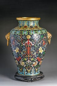 A CLOISONNé 'SHOU' VASE