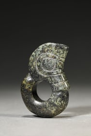 A JADE 'PIG-DRAGON' PENDANT
