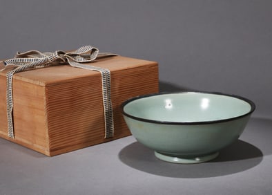 A RU BOWL