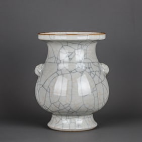 A GE-TYPE VASE