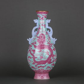 A TURQUOISE-GREEN GROUND CARNELIAN-RED 'DRAGON' VASE