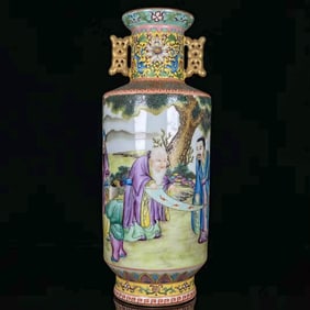 A FAMILLE ROSE WITH GILT-DECORATED 'FIGURES' VASE