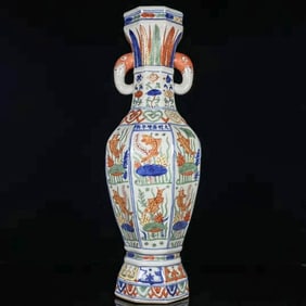 A WUCAI 'FISH AND ALGAE' VASE