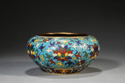 A CLOISONNé ENAMEL 'INTERLOCKING LOTUS' BOWL
