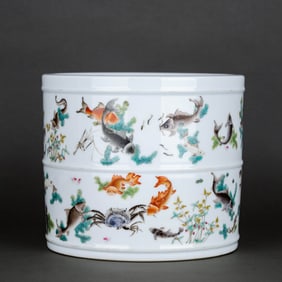 A FAMILLE ROSE‘FISH’BRUSH POT