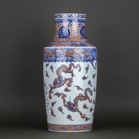 A BLUE AND WHITE WITH UNDERGLAZED RED 'HUNDRED BATS AND DRAGON' VASE