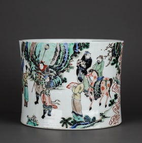 A WUCAI 'FIGURES' BRUSH POT