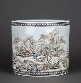 A FAMILLE ROSE 'RIVER AND SNOW' BRUSH POT