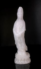 HETIAN JADE GUANYIN STATUE