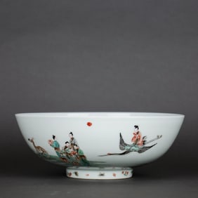A WUCAI 'FIGURES CELEBRATING SHOU' BOWL