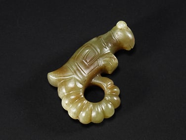 A JADE MANTIS