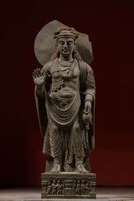 A GANDHARAN STANDING FIGURE