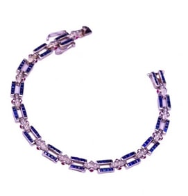 ART DECO 18K GOLD SAPPHIRE, RUBY AND DIAMOND BRACELET