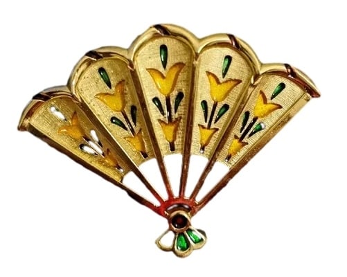 VINTAGE TRIFARI ORIENTAL PAPER-CUT STYLE ENAMEL FAN BROOCH: VINTAGE TRIFARI ORIENTAL PAPER-CUT STYLE ENAMEL FAN BROOCH