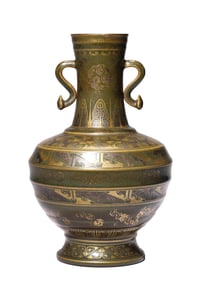 A TEA-DUST GLAZED VASE