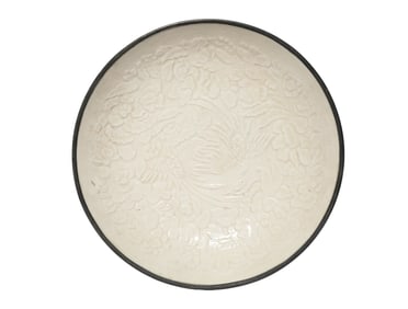 A DING-TYPE 'DOUBLE-PHOENIX AND FLOWER' DISH