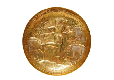 A GILT-BRONZE 'FIGURE' DISH