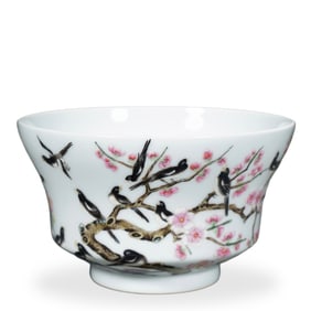 A FAMILLE ROSE 'MAGPIES AND PLUM BLOSSOMS' BOWL