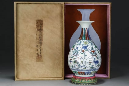 A DOUCAI 'CRANE' YUHUCHUNPING